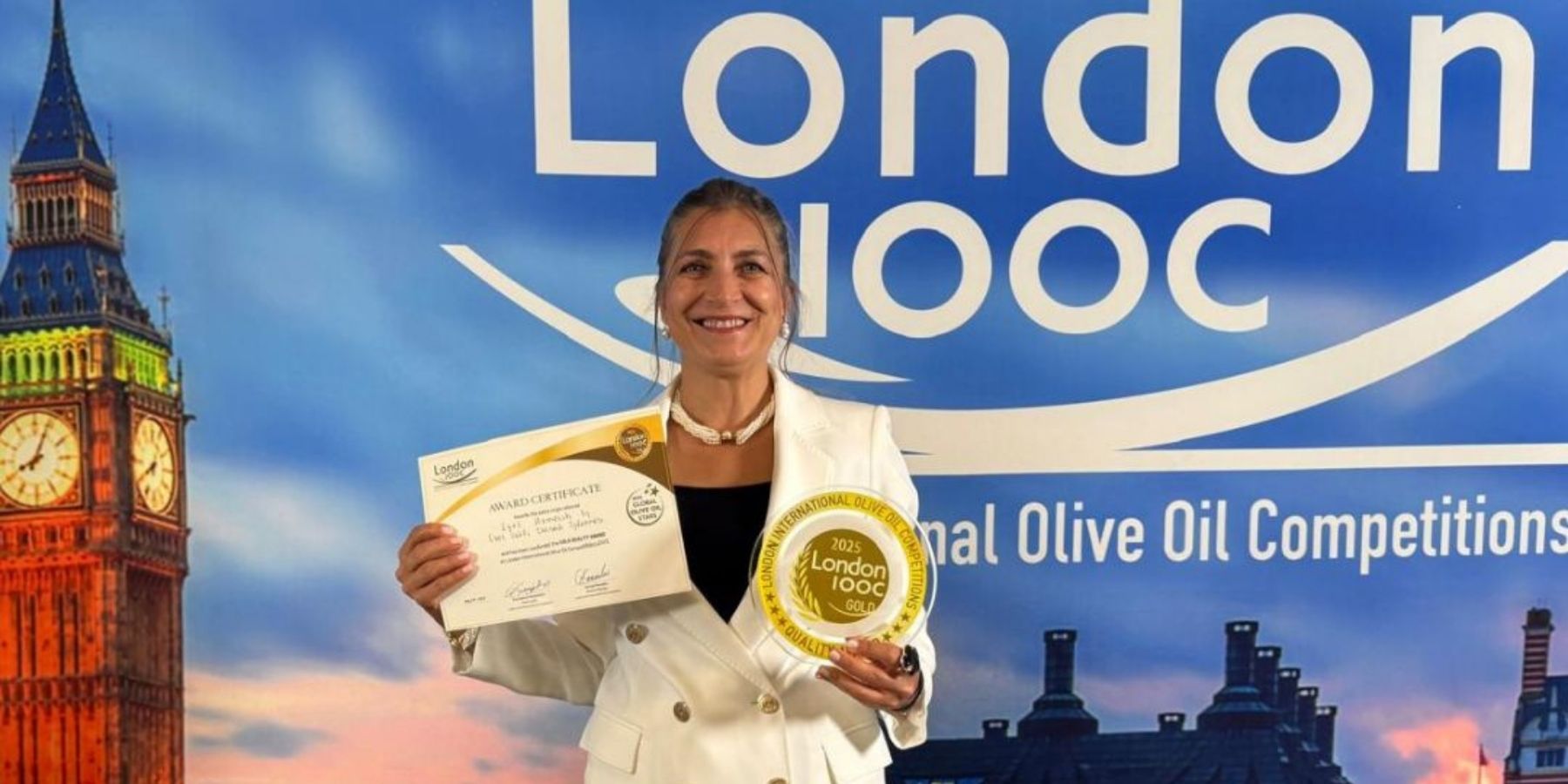 LONDRA’DA ALTIN AN: EGET ÖDÜLÜNÜ TESLİM ALDI